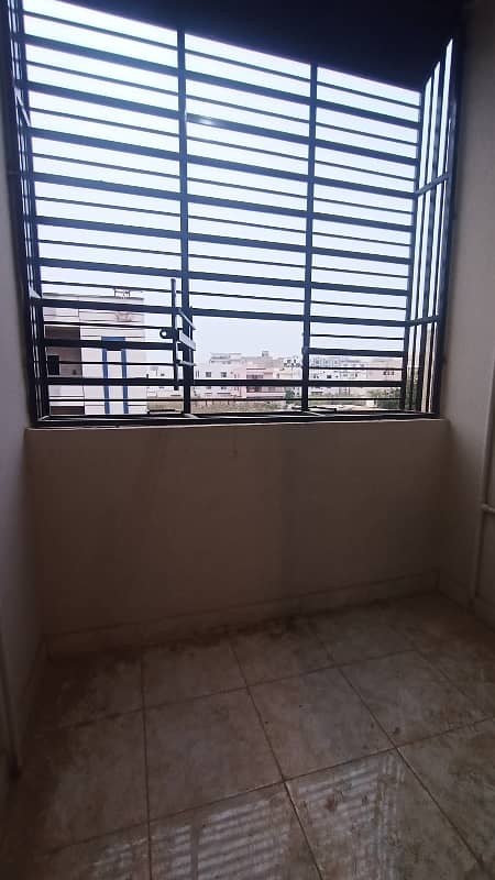 Great location apartment at pilibheet society 2 bed drawing dining ready for possession 7