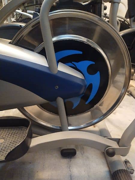 exercise cycle upright airbike elliptical machine gym fitness 6