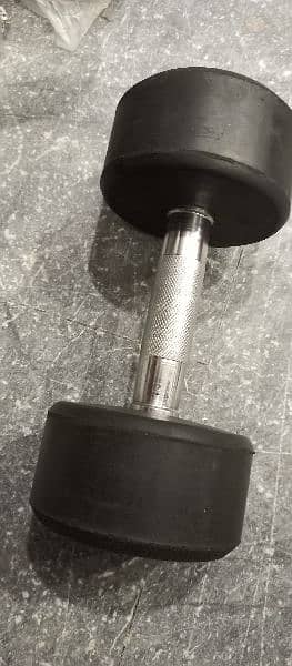 High quality dumbells Available only at 320/ Kg, range from 1-30 kg. 5