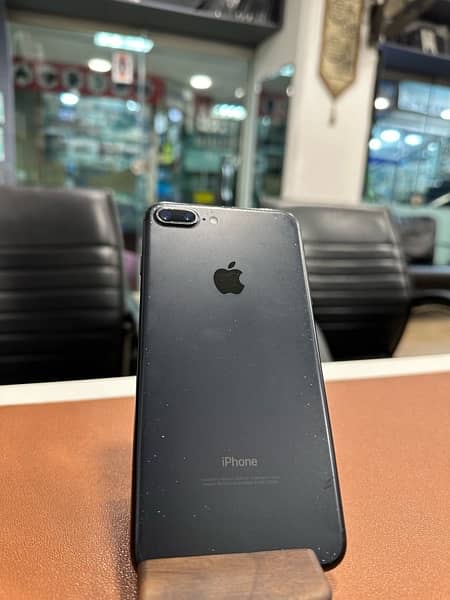 Iphone 7 plus / 128GB/ PTA Approved 2