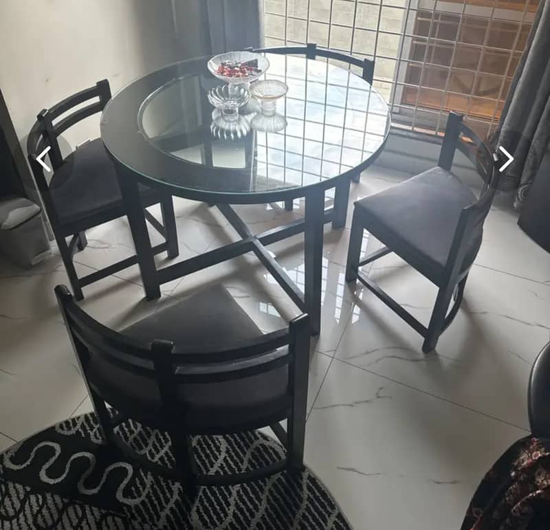 4 chair round dining table 2