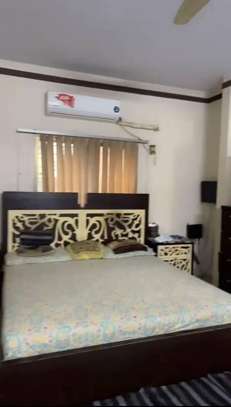 300 Sq Yds Portion 3 BED With Roof Terrace Near To PIA CRICKET ACADEMY 22