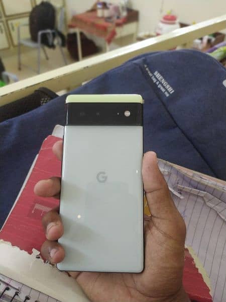 condition 10 by 10 google pixel 6 1
