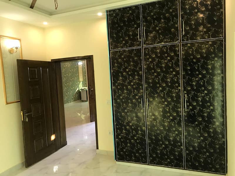 5 MARLA BEAUTIFUL BRAND NEW LOWER PORTION FOR RENT IN NAWAB TOWN 14