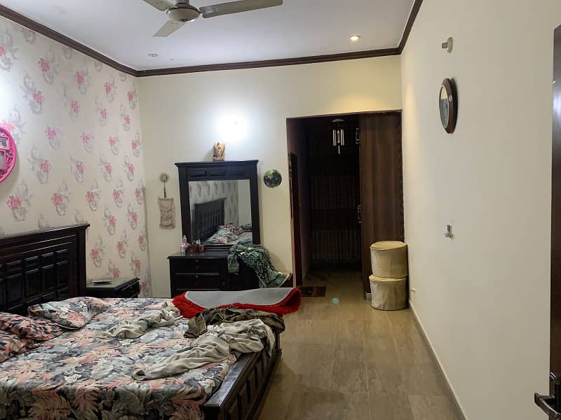 10 Marla Beautiful Double Storey Facing Park House On Rent In Nawab Town 9