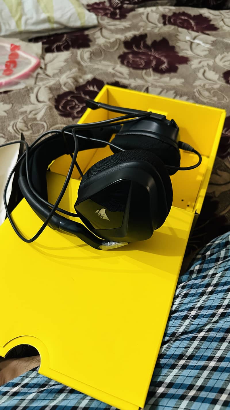 Corsair Void RBG headphones gaming for sale 3