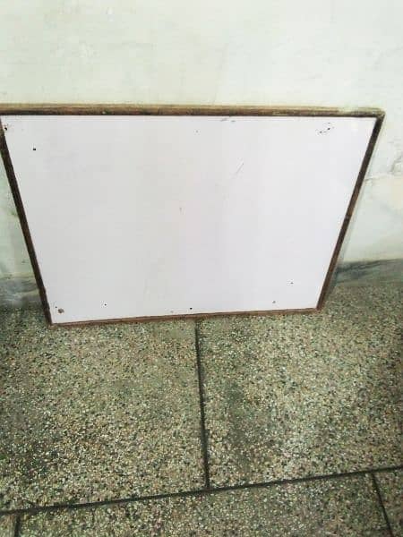 White board Available for sale 3