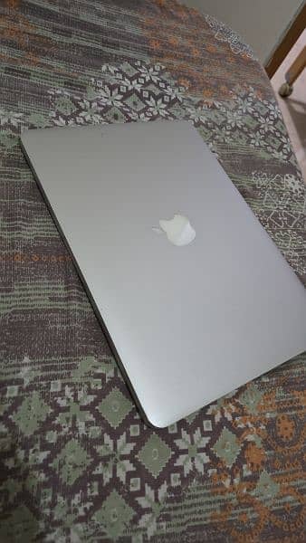 2015 Macbook Pro 13" 256gb Retina 1