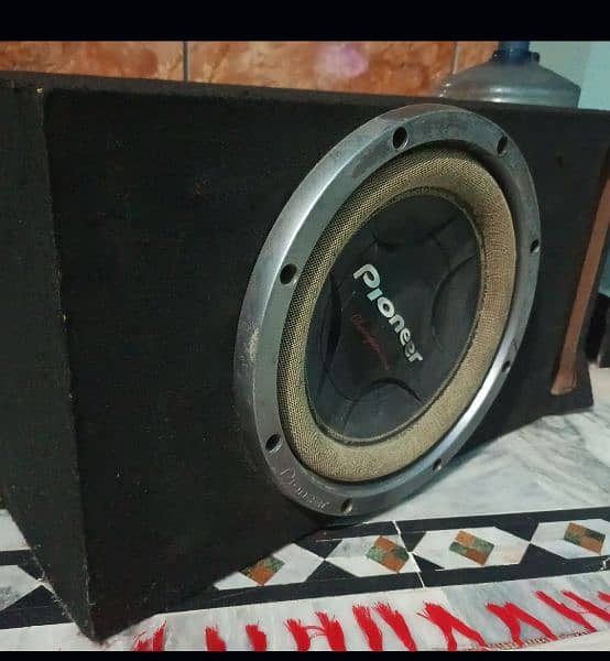 complete sound system poiner Bowfar and Rookmarks AM new Box wearing 9