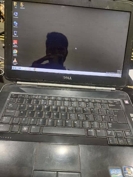 Laptop Dell core i5 2nd Generation 0
