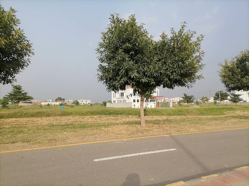 Beautiful 5 Marla Possession Plot in Phase 8 DHA Lahore just Rs. 8700000 5