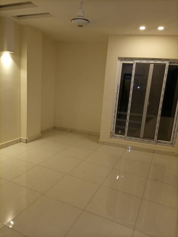 Flat Of 1200 Square Feet In Ghauri Town For Rent 0