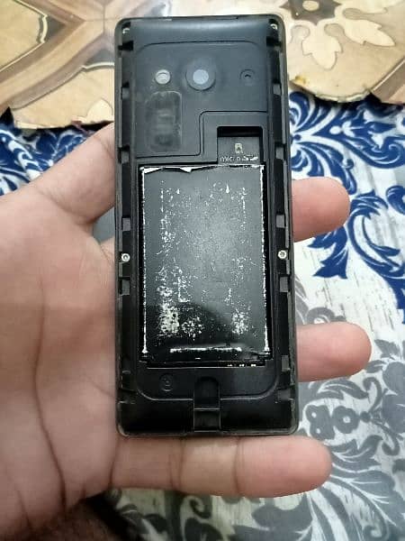 Nokia ka set hai okay set hai Koi fault nahi hai sirf mobile hai 2