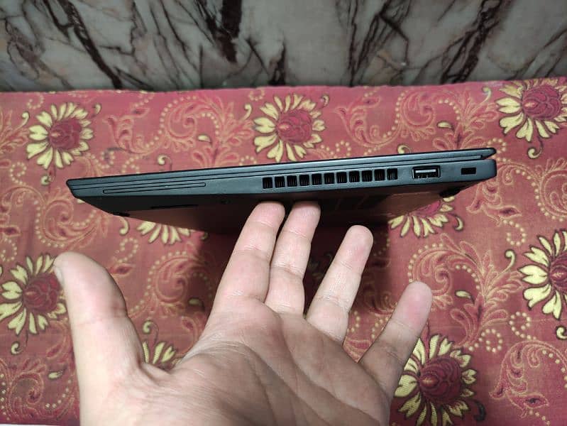 Lenovo Thinkpad T495s (Ryzen 7)  (sleek and slim powerful laptops) 4