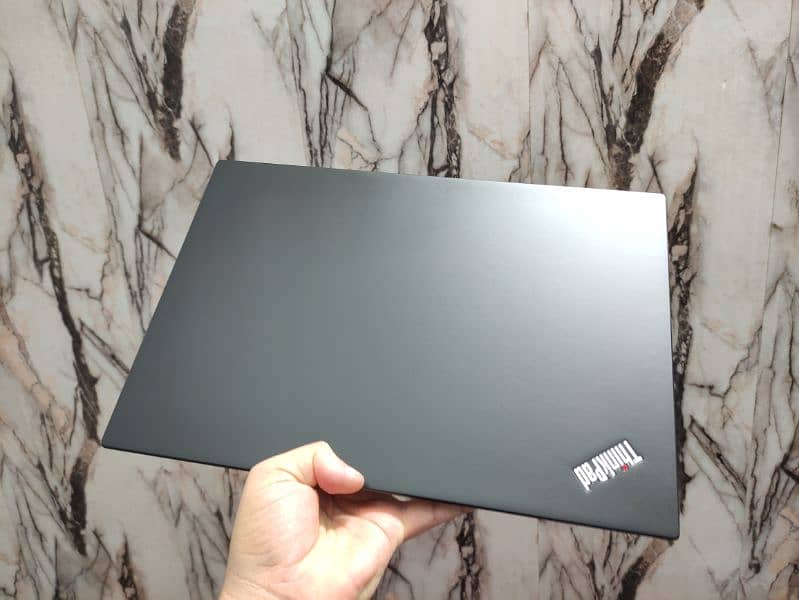 Lenovo Thinkpad T495s (Ryzen 7)  (sleek and slim powerful laptops) 5