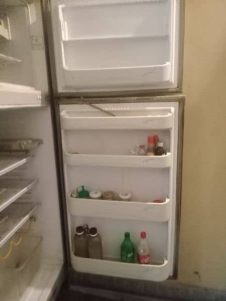 Refrigerator for sale full size 2