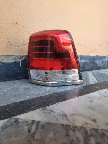 land Cruiser Back light 1