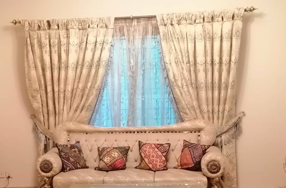 Net & printed curtains for sale 0