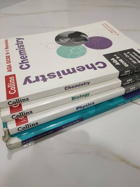 GCSE Biology, Physics, Chemistry, Geography Revision Guides 0