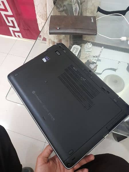 HP EliteBook 840 4rth Gen Best Laptop Total Jeniun No single fault 2