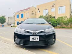 Toyota corolla gli 1.3 manual bsck color 2019 model 0