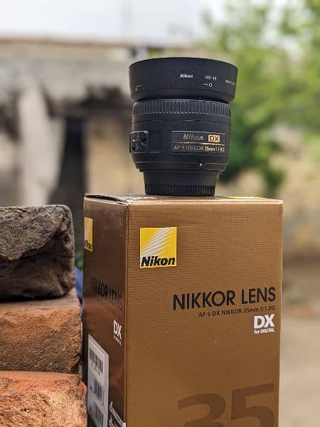 Nikon 35mm 1.8g new 10. by 10 0