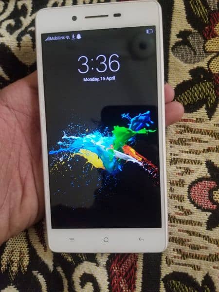 oppo a33f for sell in lush condition 4