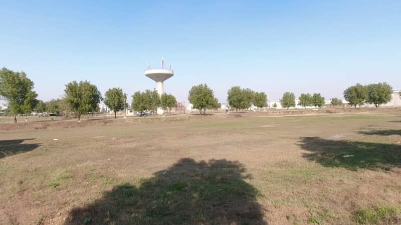 10 Marla Residential Plot For Sale In Lake City - Sector M-3 Extension 1 Lahore 18