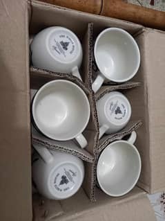 Tea cups saucers set 0