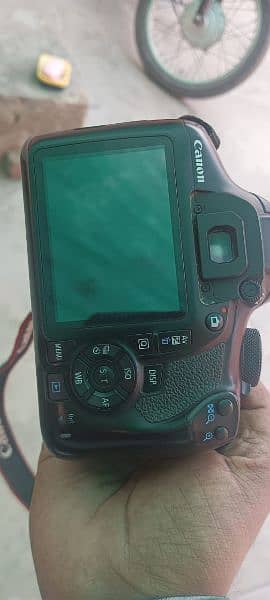 Canon 1300D & Panasonic Video Camera 2