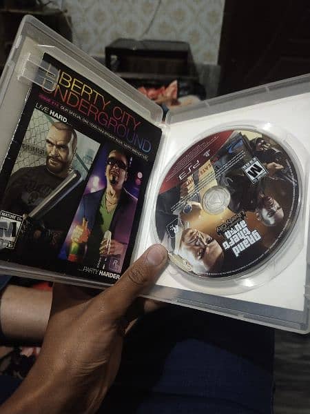 ps3 Grand theft auto 4 all episodes 1