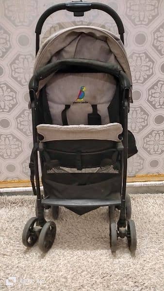 Imported stroller of joie brand 7
