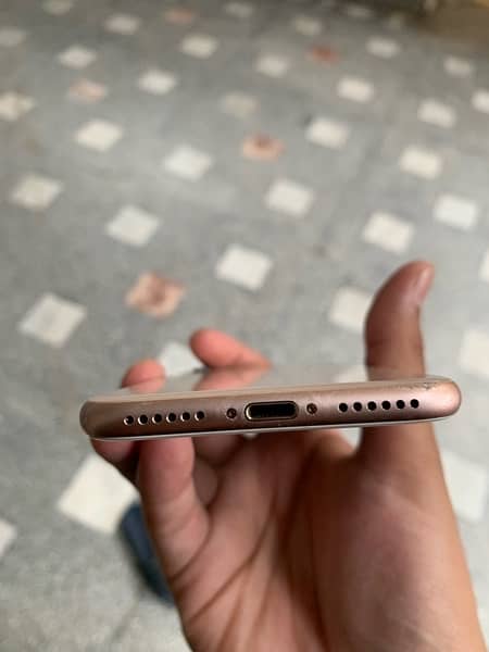 Iphone 8 64GB Pta approved 1