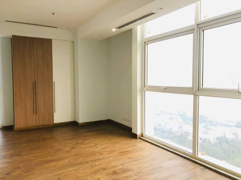 3 Bedroom Apartment With Best View Available For Sale In Penta Square DHA Phase 5 2