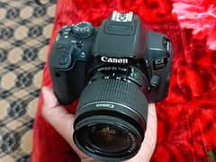 canon 700d in good condition