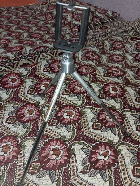 Steel Tripod Stand Unbreakable With Free Mobile Holder 0