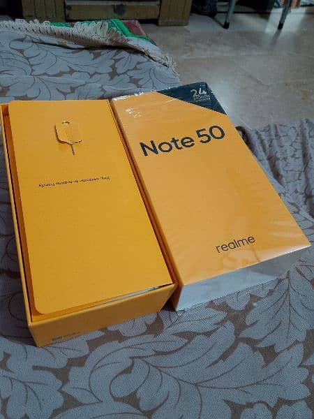 Realme note 50 4/64 box pack 4
