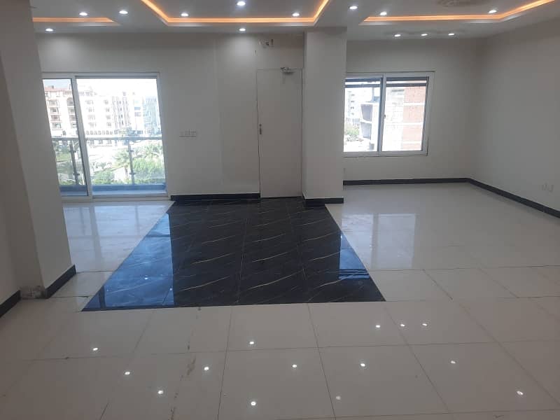 Brand New Office Available For Rent
Beautiful Ambience
Lift Installed 20