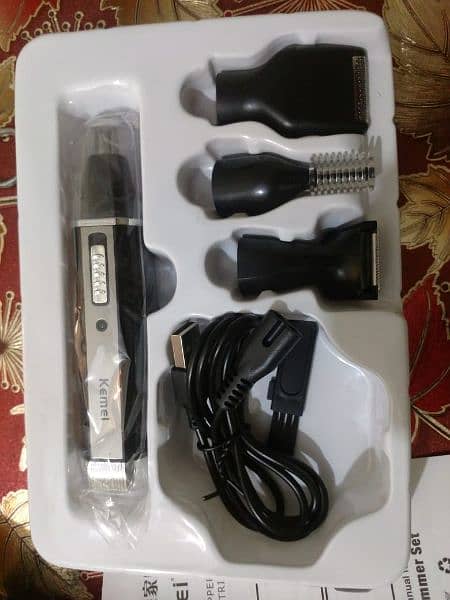 Best hair and nose trimmer Kemei KM-6630 1