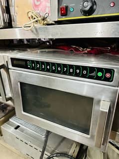 MENUmaster microwave oven