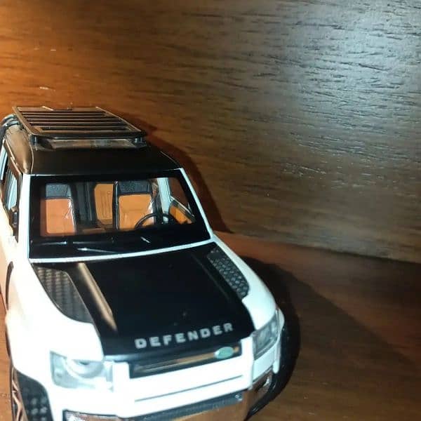 Antique model defender car for decoration 0