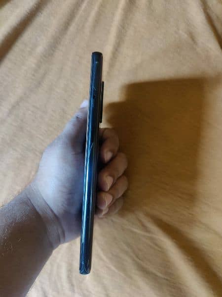 OnePlus 8 5G UW 6