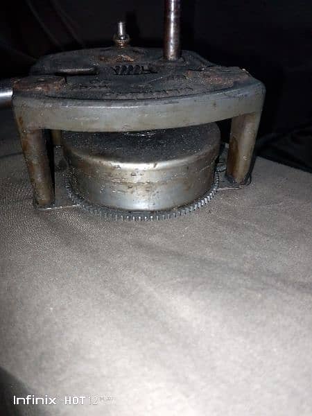 antique Colombian motor no 20 gramofone, healthy alive and active 2