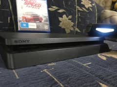 PS4 Slim 500 GB Brand New Condition with Game