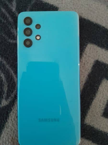 samsung galaxy a32 with charger and box 2