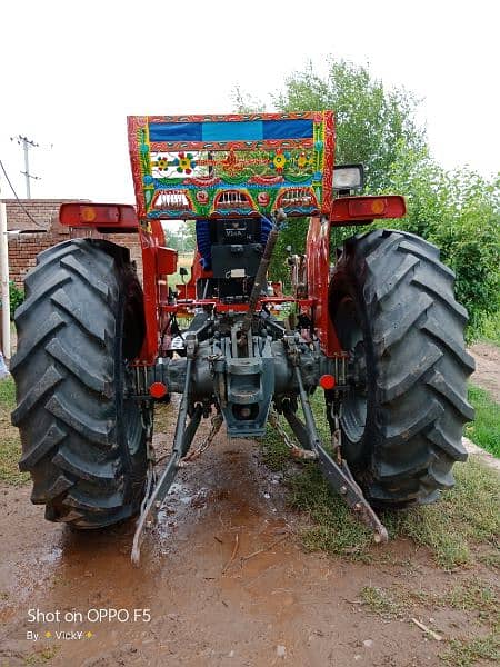 Tractor 375 1