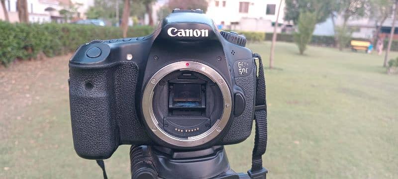canon 60D with 3 lense professional use 8