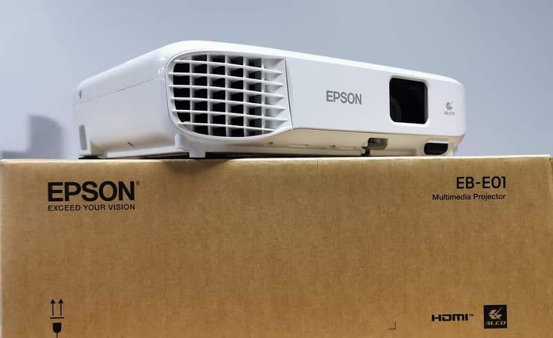 Multimedia projector Epson EB E01 0