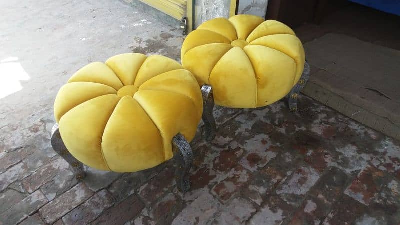 melon stool 1