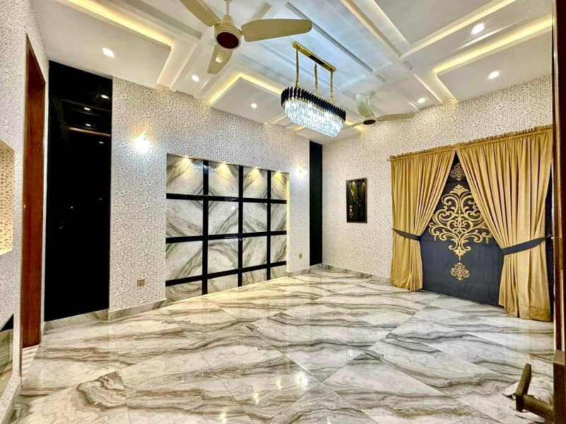 10 Marla Luxury Brand New Double Unit House For Sale in Shaheen Block Bahria Town Lahore 2